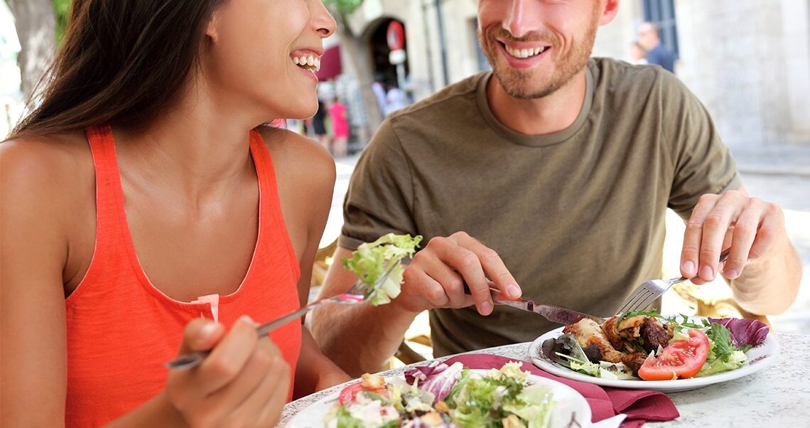 Meal-entertainment-couple-eating-salad.jpg